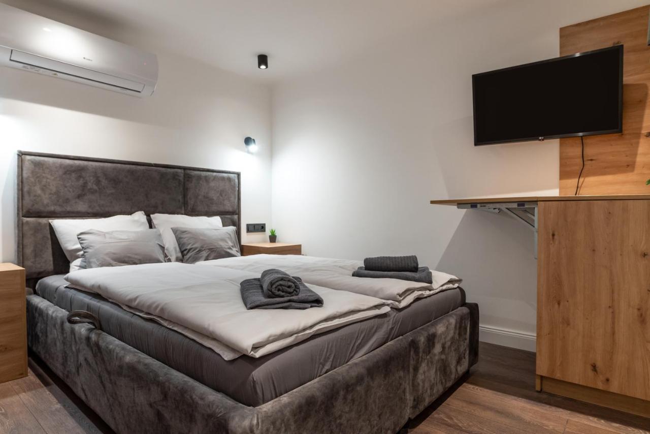 Downtown Luxury By Stlcz With 2 Bathrooms Budapest Eksteriør bilde